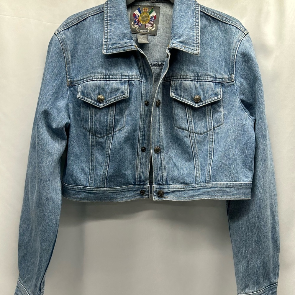 The Limited Vintage Cropped Light Blue Denim Jacket Snap Front Pockets